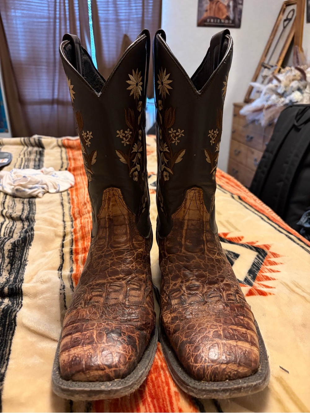 Women’s  Brown Embossed Leather Western Cowboy Boots